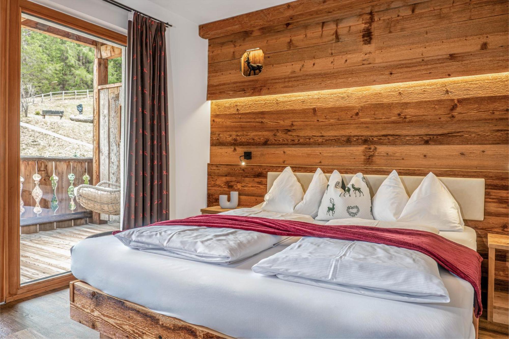 Alpine Mountain Chalet San Vigilio Di Marebbe Bagian luar foto