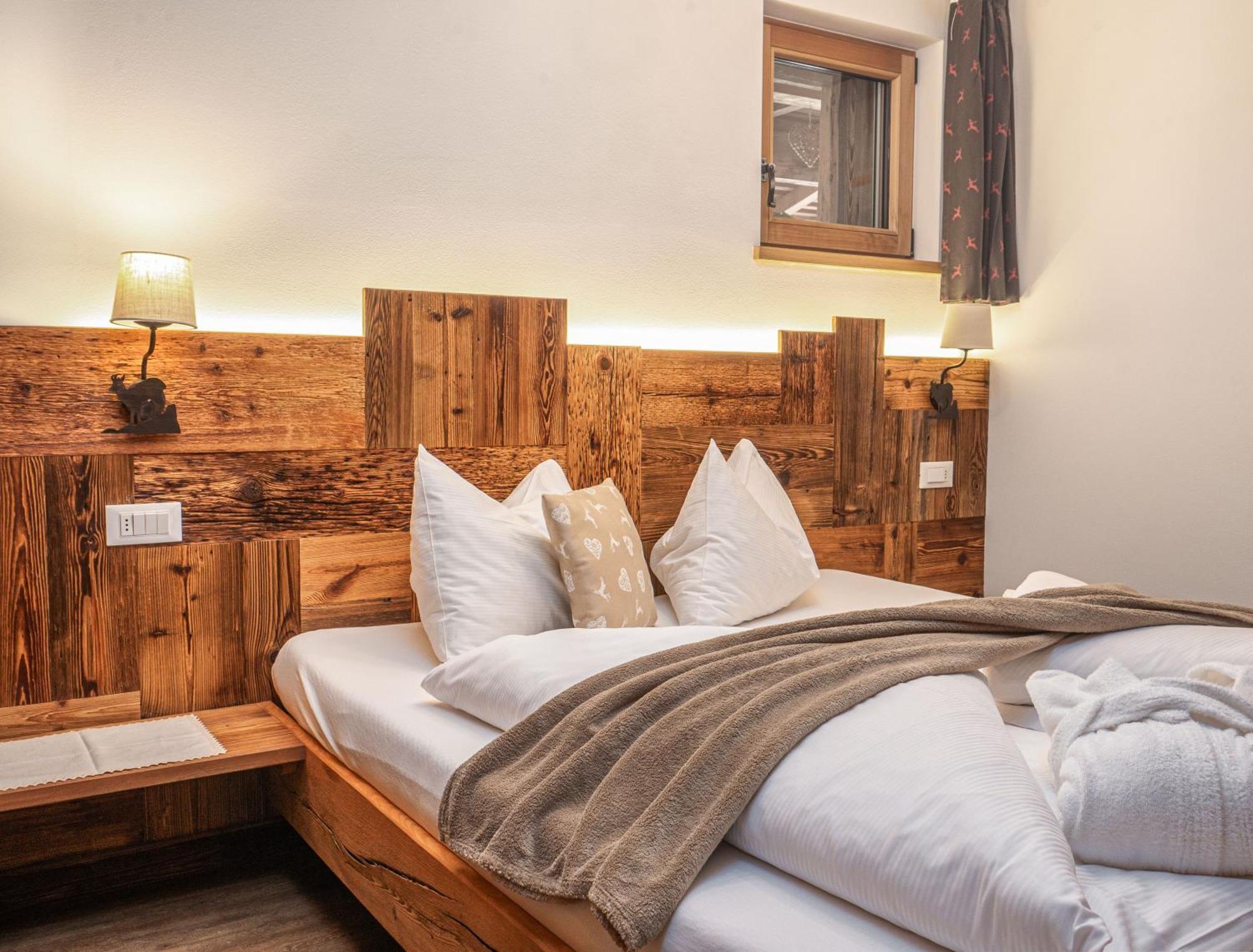 Alpine Mountain Chalet San Vigilio Di Marebbe Bagian luar foto