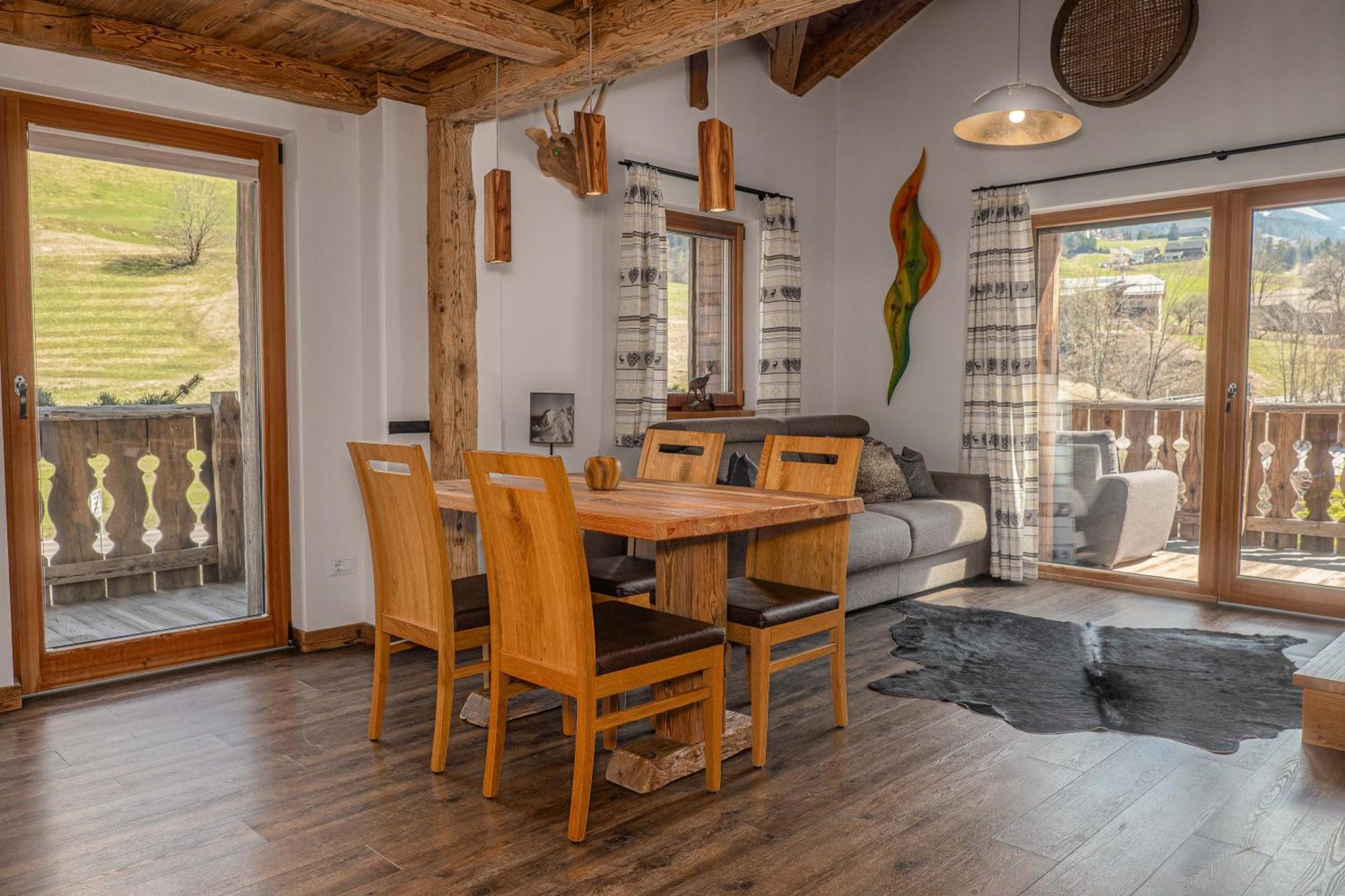 Alpine Mountain Chalet San Vigilio Di Marebbe Bagian luar foto