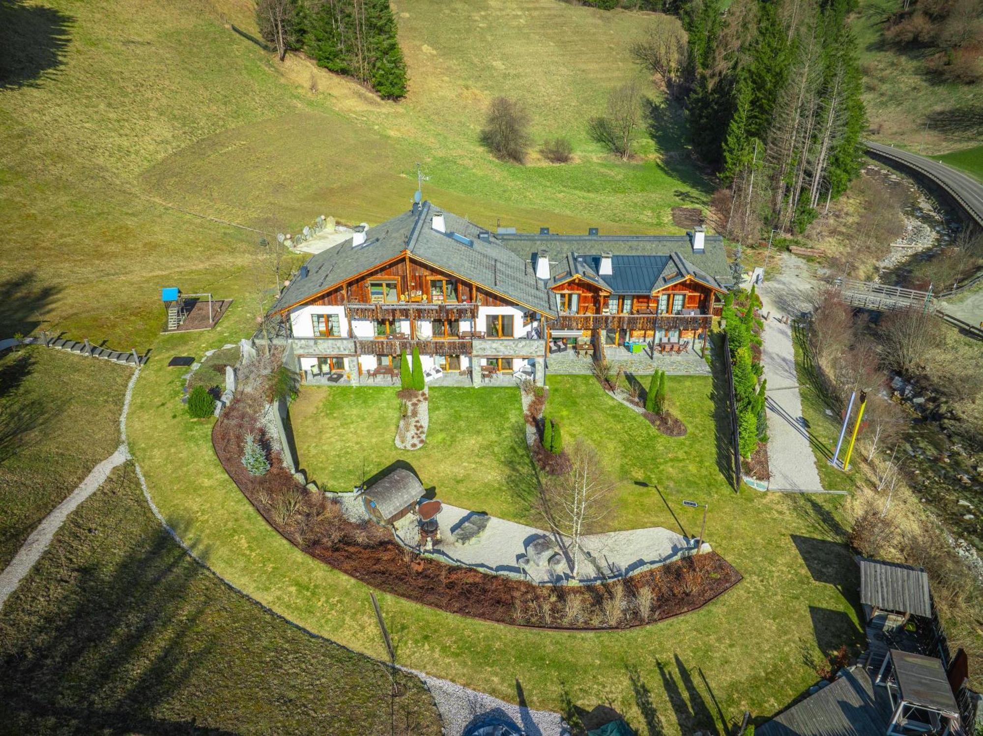 Alpine Mountain Chalet San Vigilio Di Marebbe Bagian luar foto
