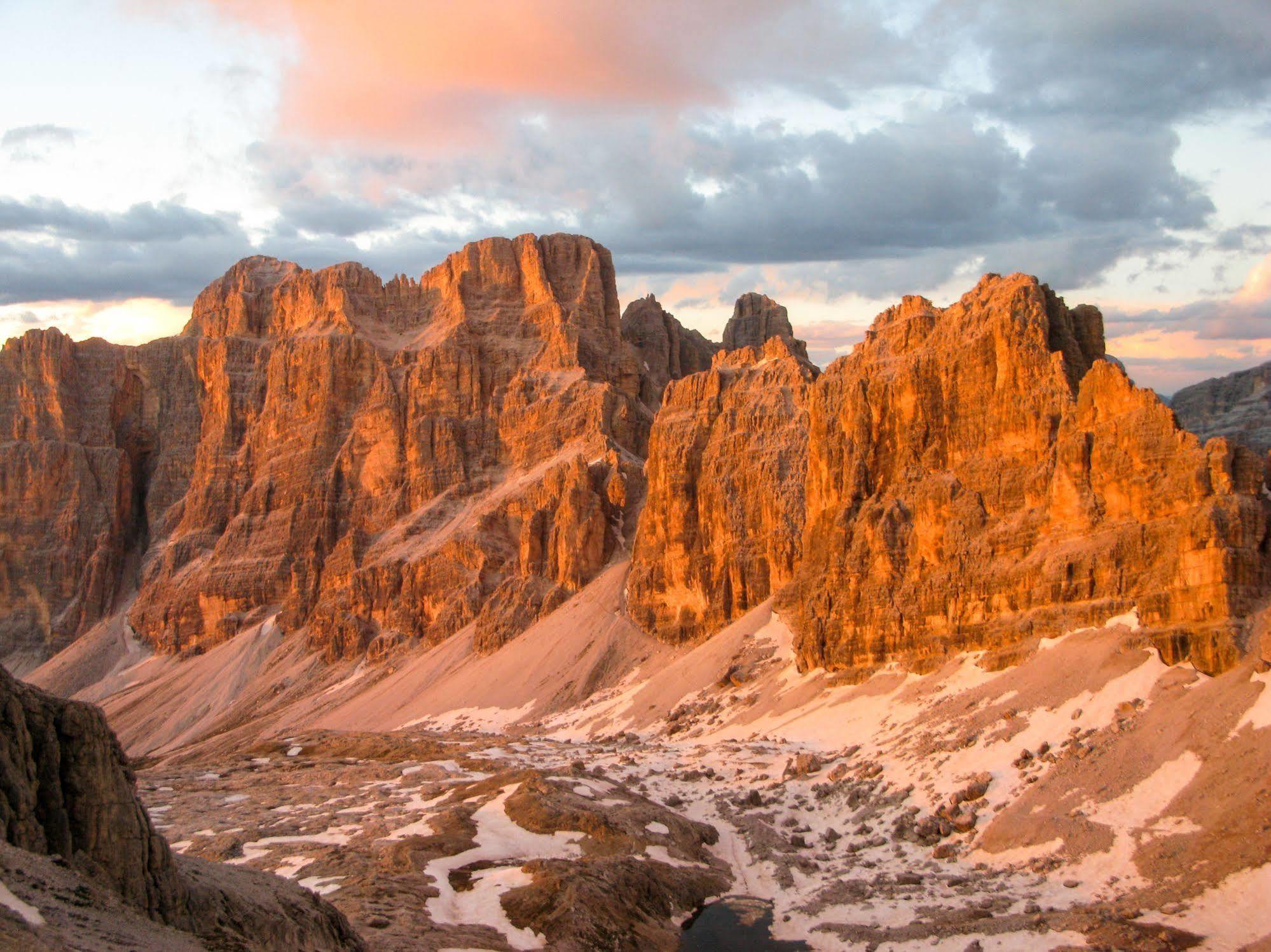 Alpine Mountain Chalet San Vigilio Di Marebbe Bagian luar foto